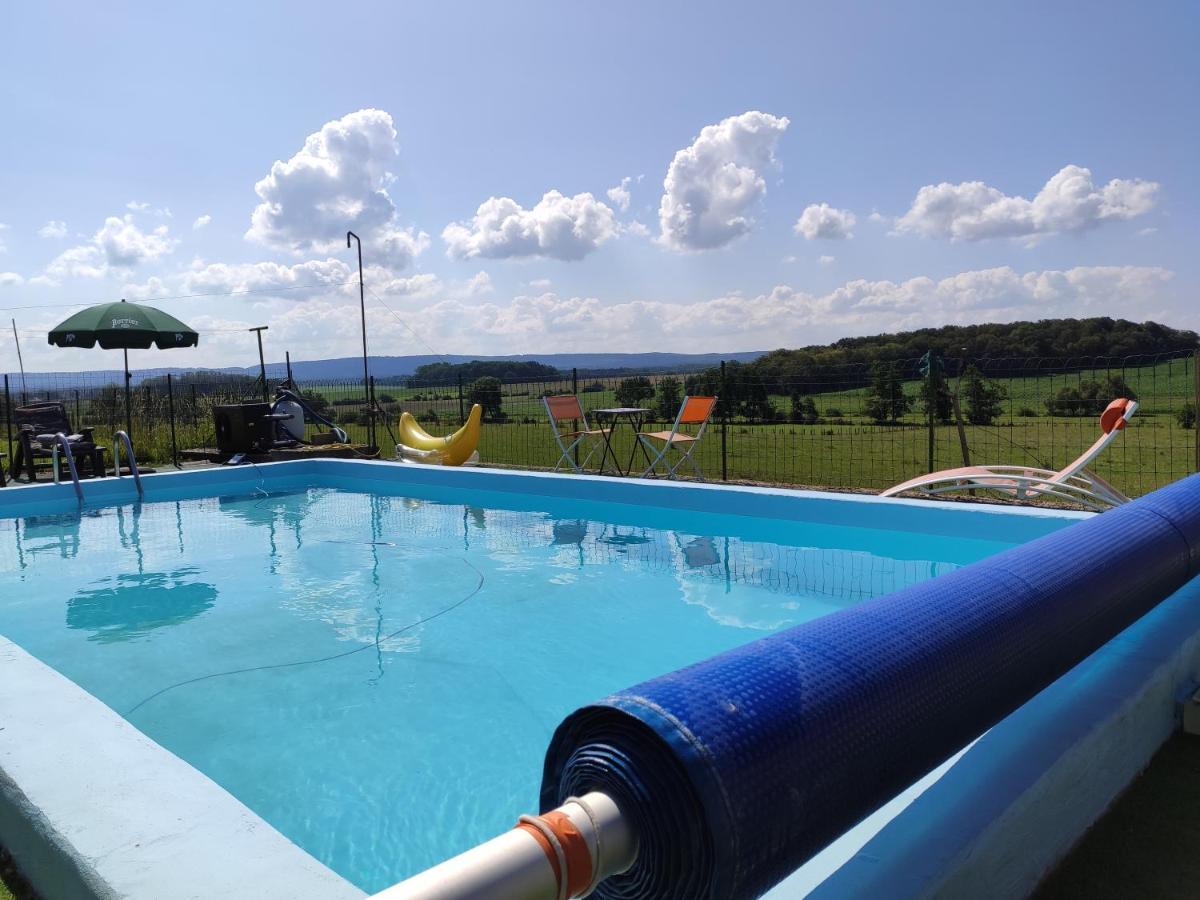 Domaine Des Arts Hotel Dompierre  Bagian luar foto